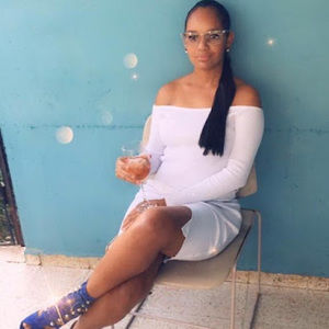 Meet your Posher, Elba